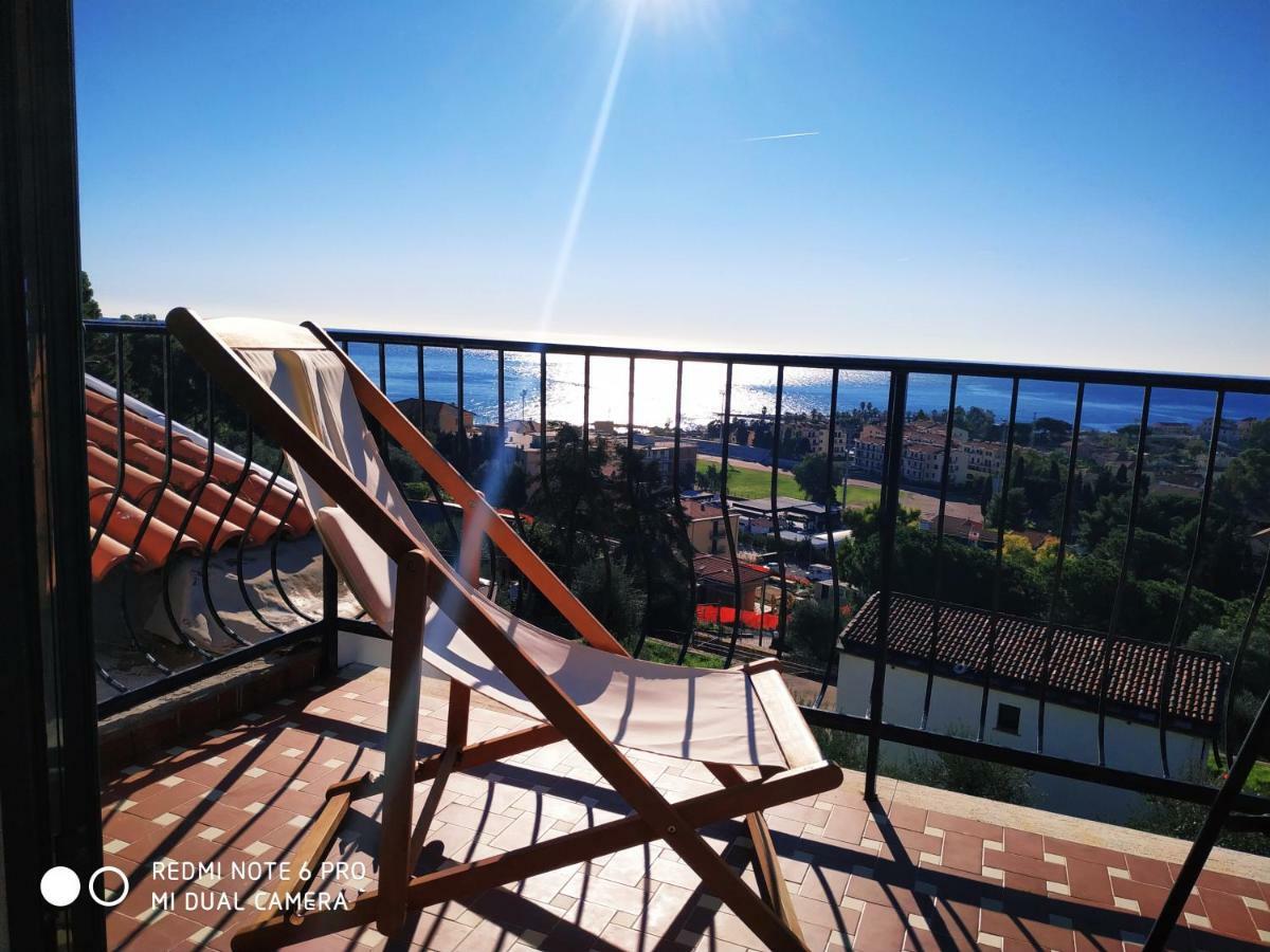Mansarda Mare Bella Vista Citra Zero Zero Ottanta Trentuno Lt O738 Apartamento Imperia Exterior foto